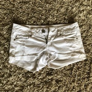 American Eagle White shorts size 00